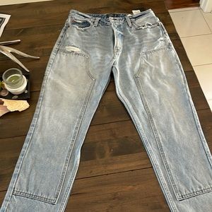 Pre-loved Abercrombie &Fitch Annie High Rise Girlfriend Denim Jeans Size 6S